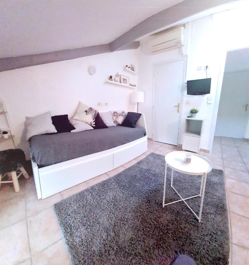 דירות Nice : Studio Idealement Place En Centre Ville מראה חיצוני תמונה